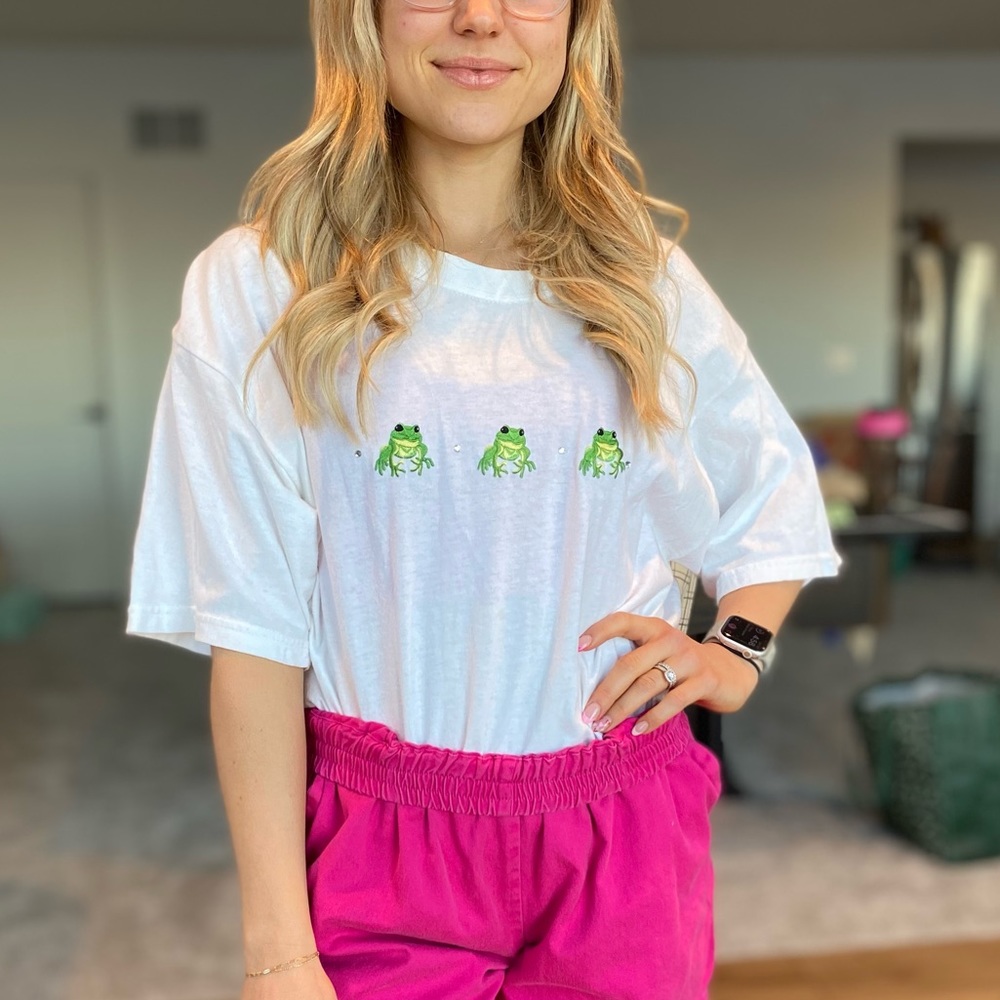 FROG t-shirt graphic tee